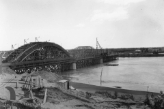 Puente normal desde lejos otro angulo